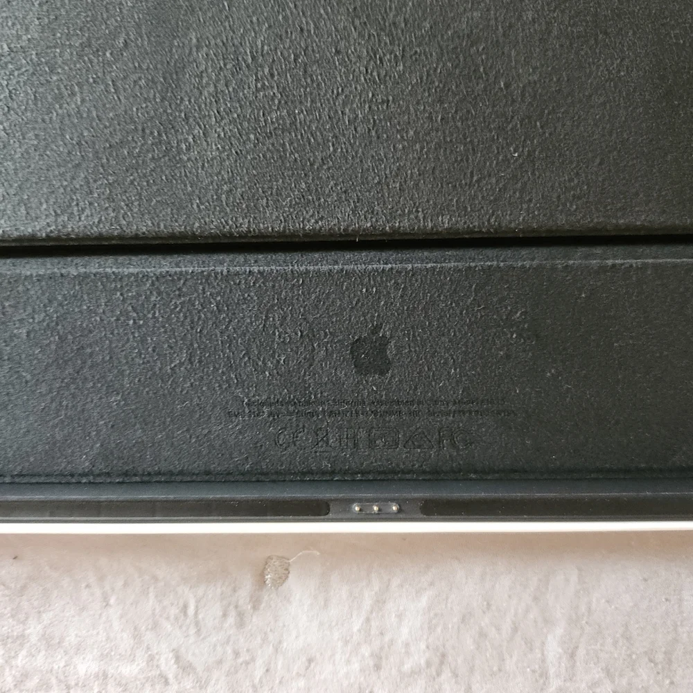 Apple Smart Keyboard